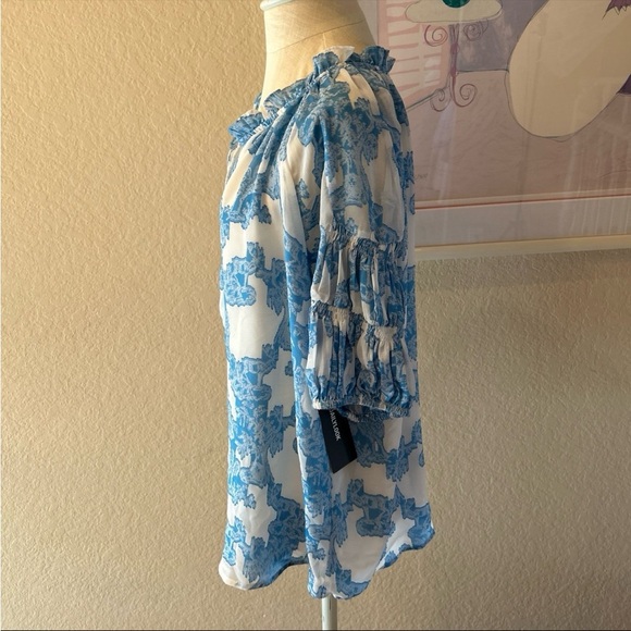 Daily Look Current Air Textured Prints Ruffled Neck Short Sleeve Blouse - Picture 3 of 11